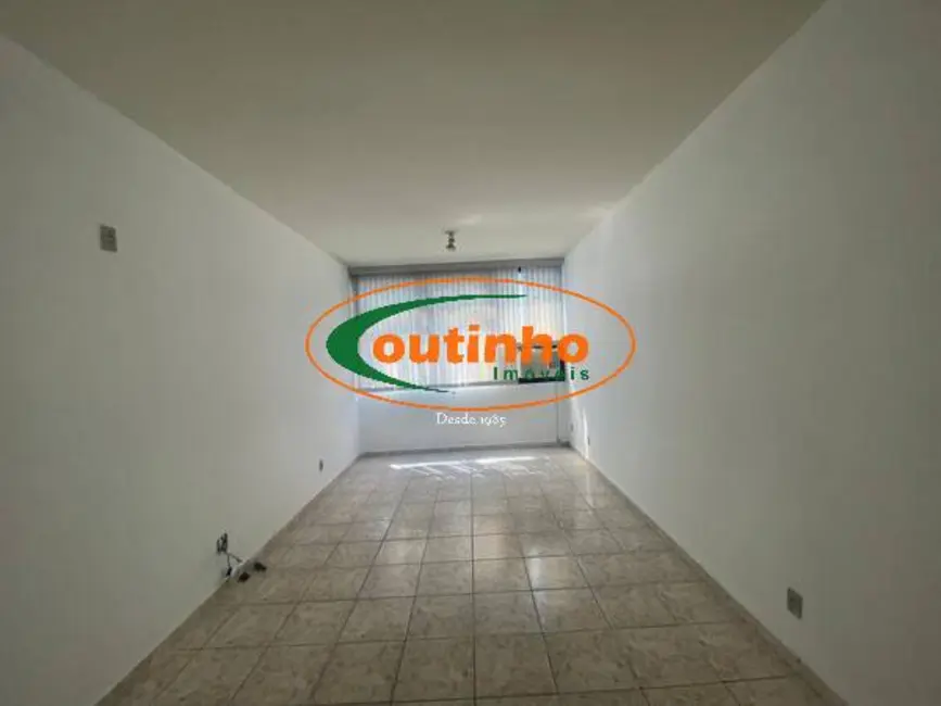 Foto 3 de Sala Comercial à venda, 31m2 em Vila Isabel, Rio De Janeiro - RJ