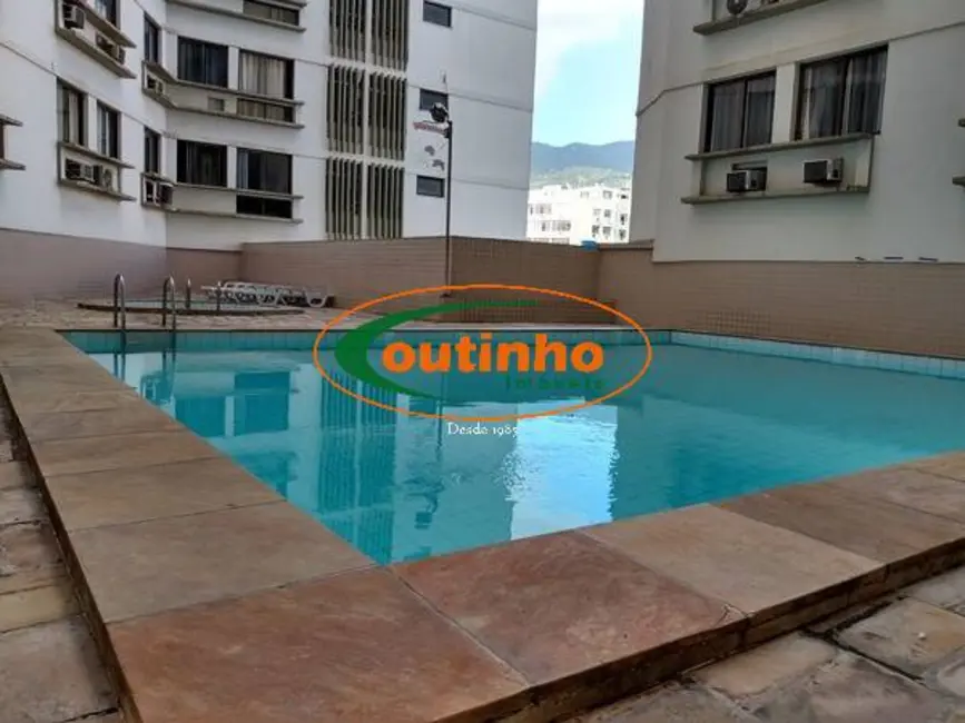 Apartamento com 2 quartos à venda, 55m2 em Tijuca, Rio De Janeiro - RJ - imagem 1 Foto 1 de Apartamento com 2 quartos à venda, 55m2 em Tijuca, Rio De Janeiro - RJ