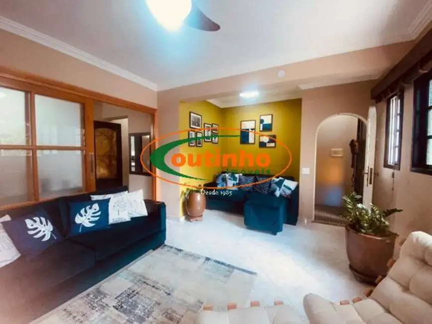 Foto 3 de Casa com 5 quartos à venda, 257m2 em Tijuca, Rio De Janeiro - RJ