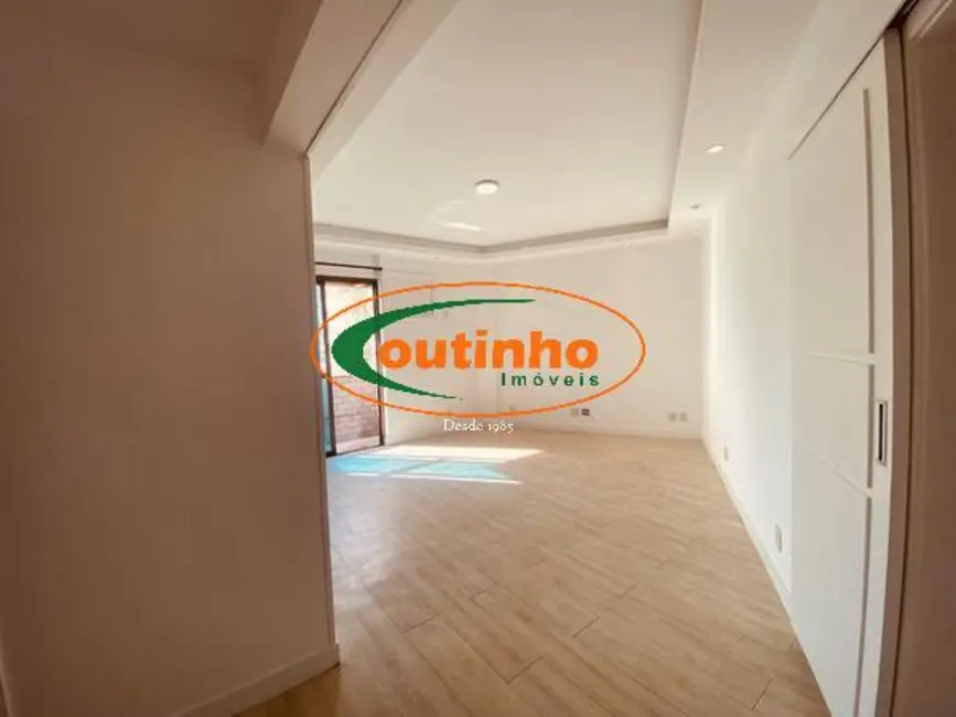 Foto 3 de Apartamento com 2 quartos à venda, 52m2 em Tijuca, Rio De Janeiro - RJ