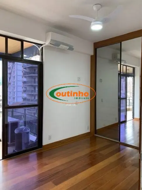 Apartamento com 2 quartos à venda, 84m2 em Tijuca, Rio De Janeiro - RJ - imagem 8 Foto 8 de Apartamento com 2 quartos à venda, 84m2 em Tijuca, Rio De Janeiro - RJ