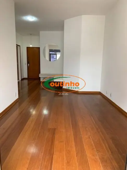 Apartamento com 2 quartos à venda, 84m2 em Tijuca, Rio De Janeiro - RJ - imagem 5 Foto 5 de Apartamento com 2 quartos à venda, 84m2 em Tijuca, Rio De Janeiro - RJ
