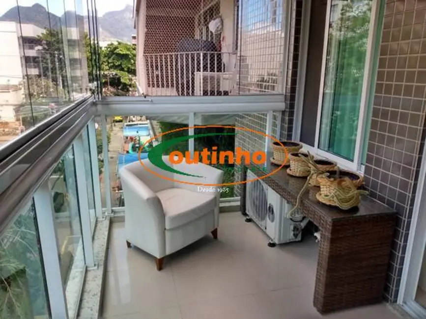 Foto 2 de Apartamento com 2 quartos à venda, 66m2 em Tijuca, Rio De Janeiro - RJ