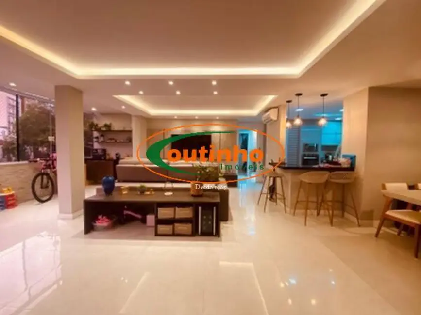 Foto 8 de Apartamento com 3 quartos à venda, 122m2 em Tijuca, Rio De Janeiro - RJ