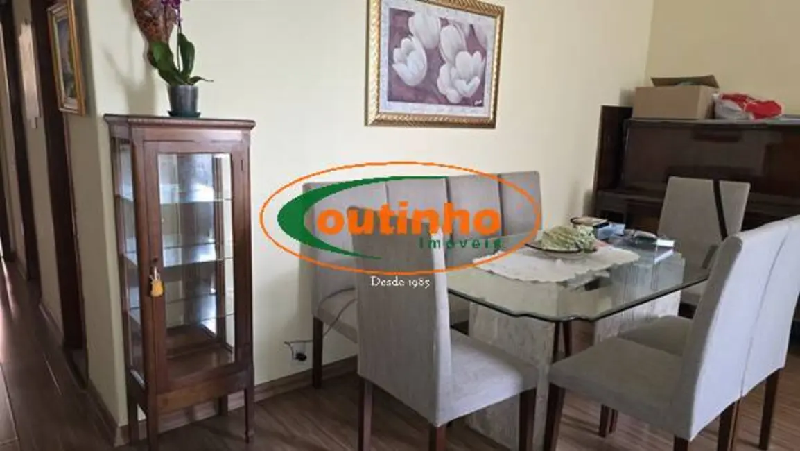 Foto 2 de Apartamento com 2 quartos à venda, 94m2 em Tijuca, Rio De Janeiro - RJ