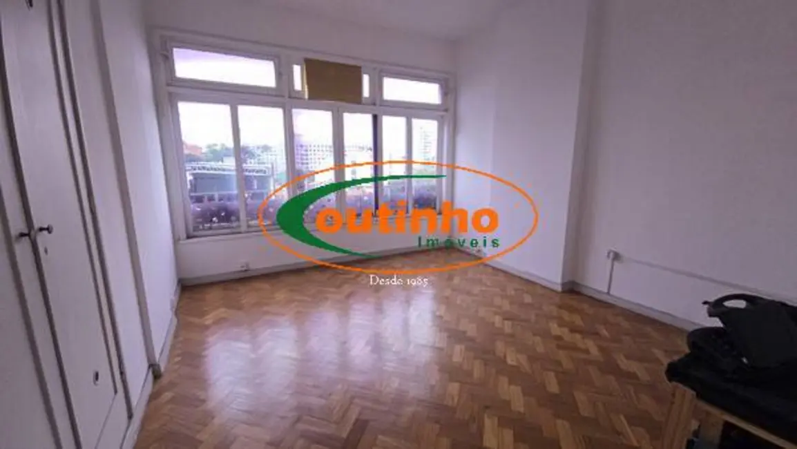 Foto 6 de Apartamento com 3 quartos à venda, 84m2 em Tijuca, Rio De Janeiro - RJ
