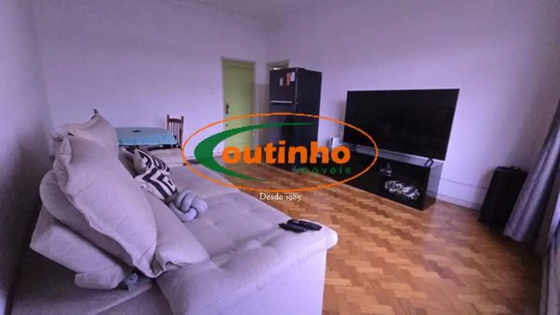 Foto 2 de Apartamento com 3 quartos à venda, 84m2 em Tijuca, Rio De Janeiro - RJ