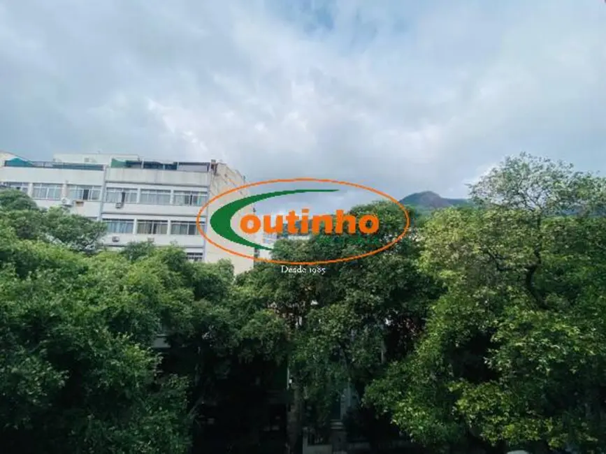 Foto 3 de Apartamento com 2 quartos à venda, 70m2 em Tijuca, Rio De Janeiro - RJ
