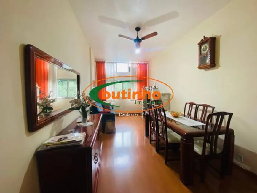 Foto 1 de Apartamento com 2 quartos à venda, 70m2 em Tijuca, Rio De Janeiro - RJ