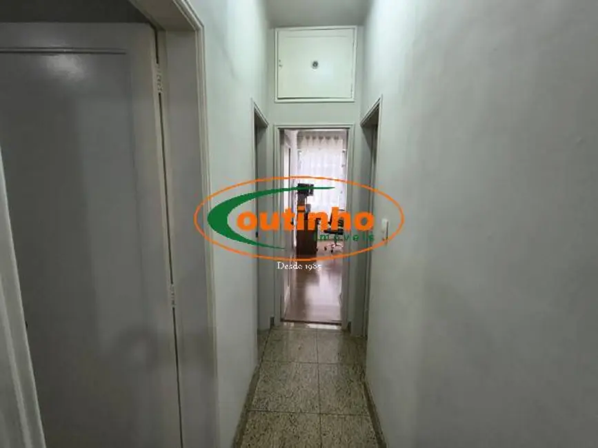 Apartamento com 3 quartos à venda, 100m2 em Tijuca, Rio De Janeiro - RJ - imagem 9 Foto 9 de Apartamento com 3 quartos à venda, 100m2 em Tijuca, Rio De Janeiro - RJ