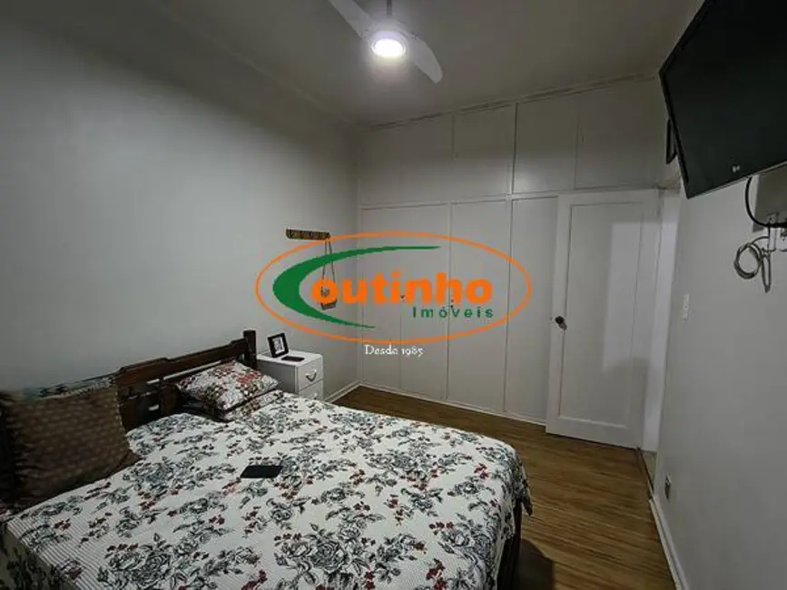Apartamento com 3 quartos à venda, 100m2 em Tijuca, Rio De Janeiro - RJ - imagem 7 Foto 7 de Apartamento com 3 quartos à venda, 100m2 em Tijuca, Rio De Janeiro - RJ