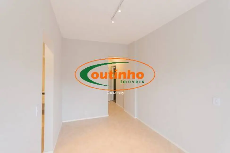 Foto 9 de Apartamento com 2 quartos à venda, 64m2 em Grajaú, Rio De Janeiro - RJ