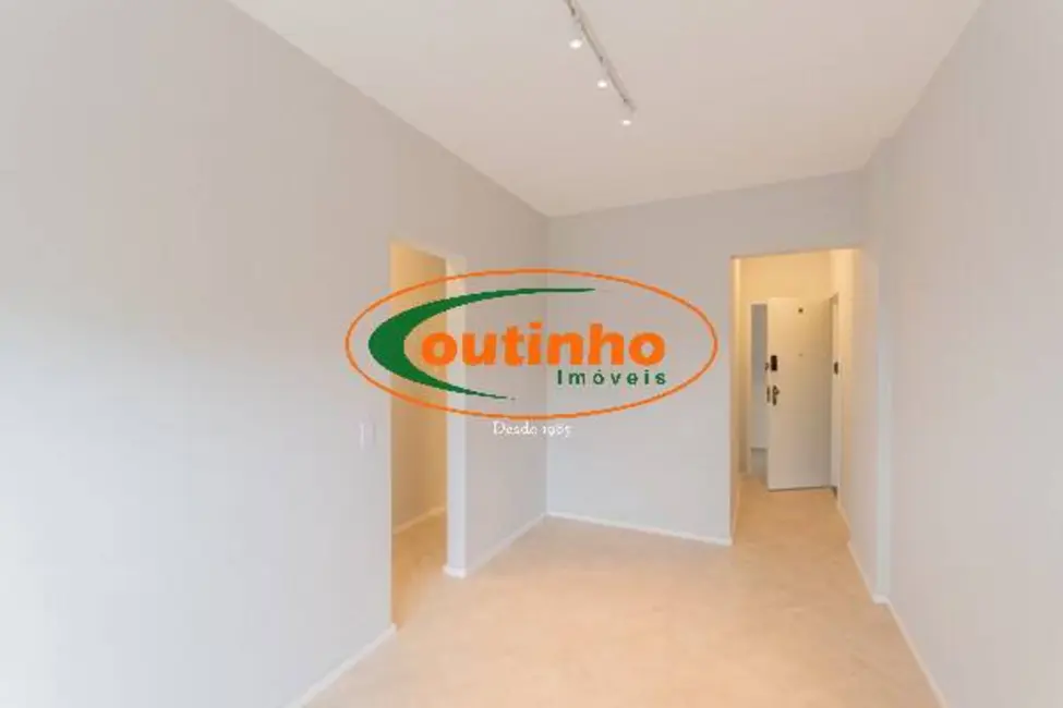 Foto 7 de Apartamento com 2 quartos à venda, 64m2 em Grajaú, Rio De Janeiro - RJ