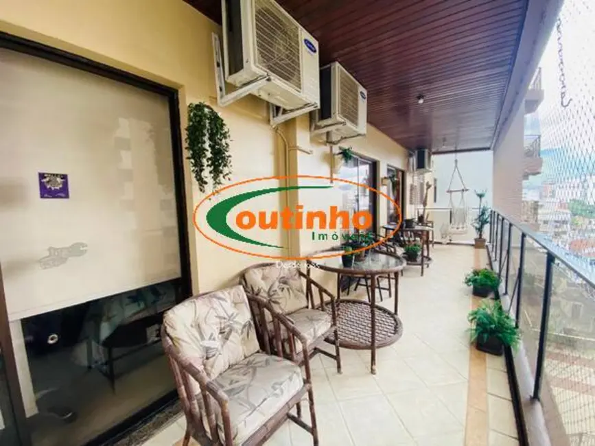 Foto 3 de Apartamento com 3 quartos à venda, 136m2 em Tijuca, Rio De Janeiro - RJ