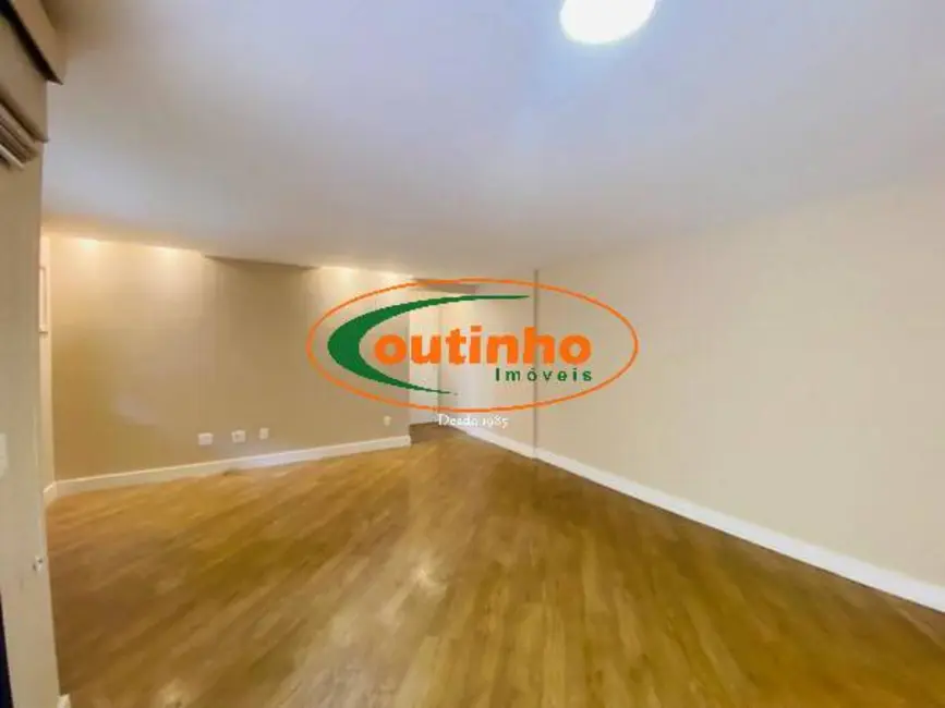 Foto 8 de Apartamento com 3 quartos à venda, 131m2 em Tijuca, Rio De Janeiro - RJ