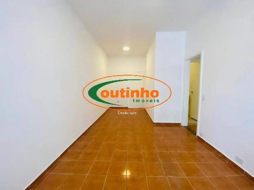 Foto 3 de Apartamento com 2 quartos à venda, 57m2 em Tijuca, Rio De Janeiro - RJ