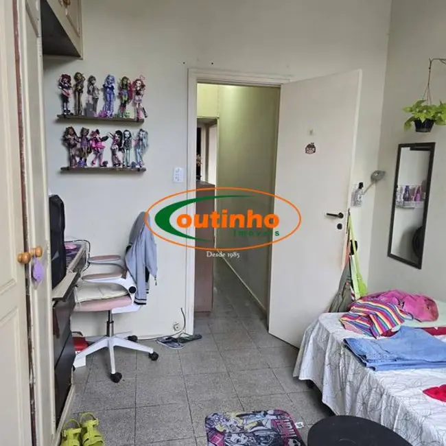 Apartamento com 3 quartos à venda, 83m2 em Tijuca, Rio De Janeiro - RJ - imagem 7 Foto 7 de Apartamento com 3 quartos à venda, 83m2 em Tijuca, Rio De Janeiro - RJ