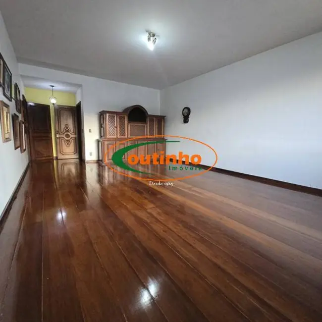 Foto 2 de Apartamento com 3 quartos à venda, 165m2 em Tijuca, Rio De Janeiro - RJ