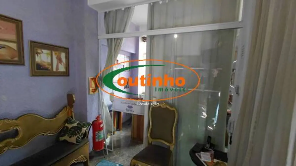 Apartamento com 3 quartos à venda, 124m2 em Tijuca, Rio De Janeiro - RJ - imagem 3 Foto 3 de Apartamento com 3 quartos à venda, 124m2 em Tijuca, Rio De Janeiro - RJ