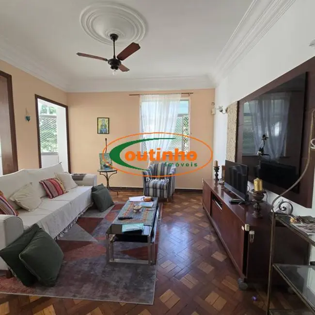Foto 2 de Apartamento com 4 quartos à venda, 111m2 em Tijuca, Rio De Janeiro - RJ