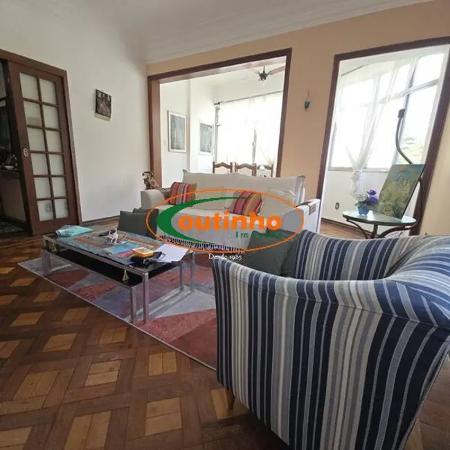 Foto 3 de Apartamento com 4 quartos à venda, 111m2 em Tijuca, Rio De Janeiro - RJ