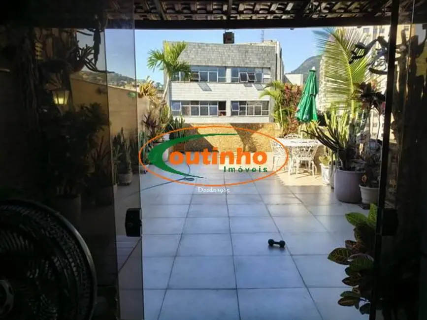 Foto 3 de Apartamento com 2 quartos à venda, 160m2 em Tijuca, Rio De Janeiro - RJ