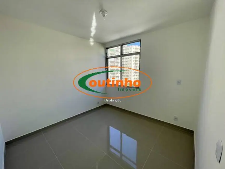 Foto 5 de Apartamento com 2 quartos à venda, 61m2 em São Cristóvão, Rio De Janeiro - RJ