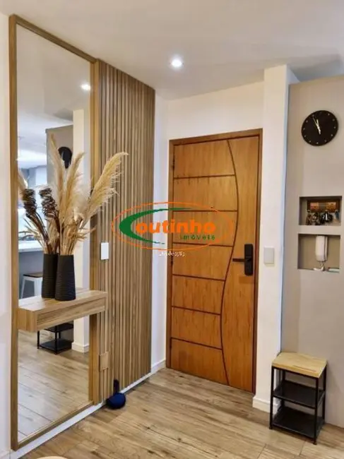 Apartamento com 2 quartos à venda, 76m2 em Tijuca, Rio De Janeiro - RJ - imagem 8 Foto 8 de Apartamento com 2 quartos à venda, 76m2 em Tijuca, Rio De Janeiro - RJ