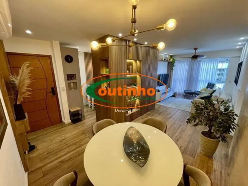 Apartamento com 2 quartos à venda, 76m2 em Tijuca, Rio De Janeiro - RJ - imagem 1 Foto 1 de Apartamento com 2 quartos à venda, 76m2 em Tijuca, Rio De Janeiro - RJ