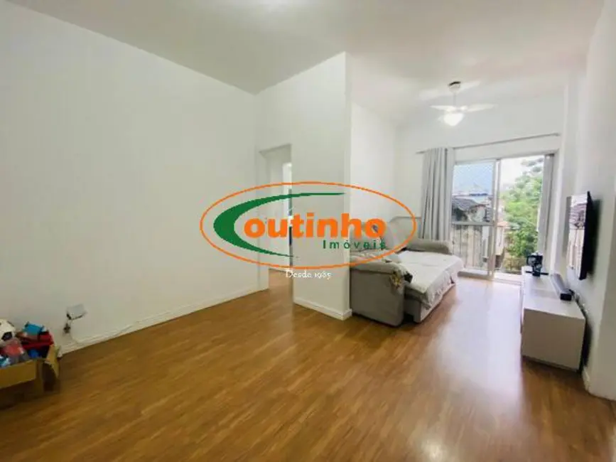 Foto 2 de Apartamento com 2 quartos à venda, 60m2 em Tijuca, Rio De Janeiro - RJ
