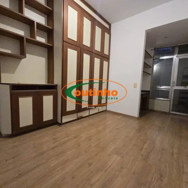 Foto 9 de Apartamento com 2 quartos à venda, 80m2 em Tijuca, Rio De Janeiro - RJ