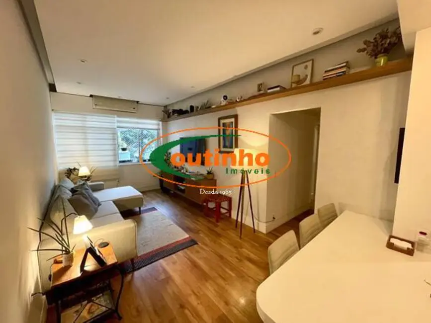 Foto 3 de Apartamento com 2 quartos à venda, 74m2 em Tijuca, Rio De Janeiro - RJ