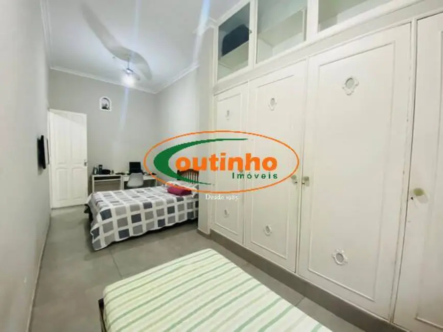 Foto 5 de Casa com 2 quartos à venda, 132m2 em Vila Isabel, Rio De Janeiro - RJ