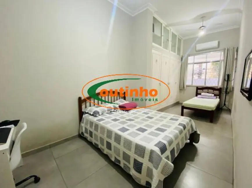 Foto 4 de Casa com 2 quartos à venda, 132m2 em Vila Isabel, Rio De Janeiro - RJ