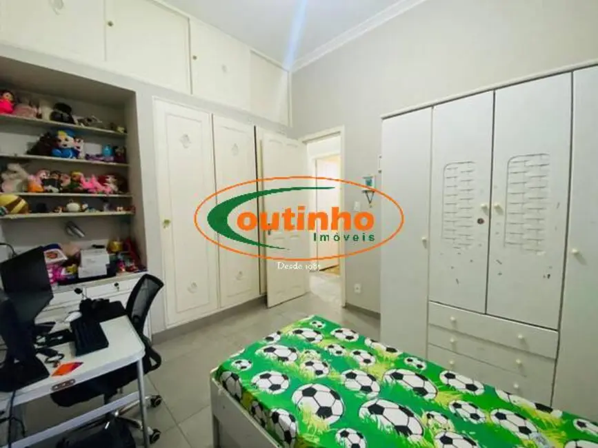 Foto 8 de Casa com 2 quartos à venda, 132m2 em Vila Isabel, Rio De Janeiro - RJ