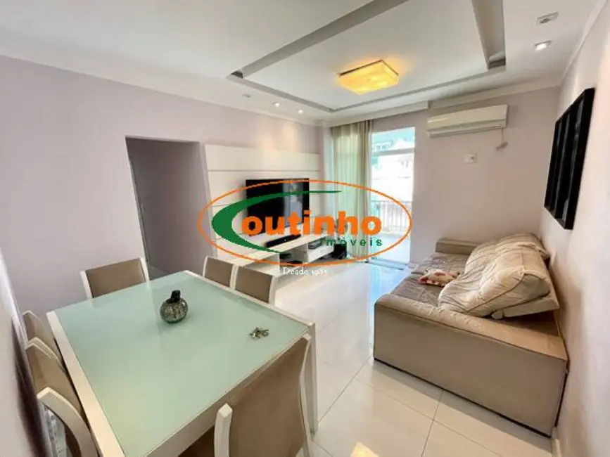 Foto 3 de Apartamento com 2 quartos à venda, 80m2 em Vila Isabel, Rio De Janeiro - RJ