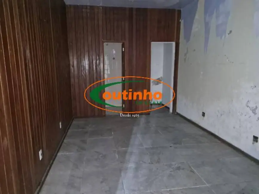 Foto 22 de Casa com 8 quartos à venda, 293m2 em Tijuca, Rio De Janeiro - RJ