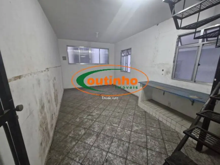 Foto 29 de Casa com 8 quartos à venda, 293m2 em Tijuca, Rio De Janeiro - RJ