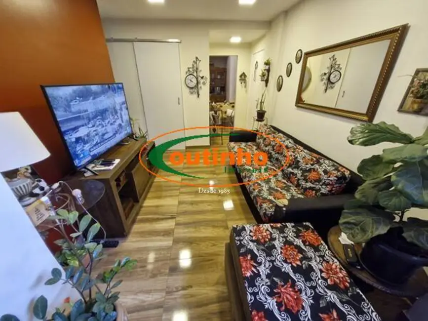 Foto 3 de Apartamento com 2 quartos à venda, 80m2 em Tijuca, Rio De Janeiro - RJ