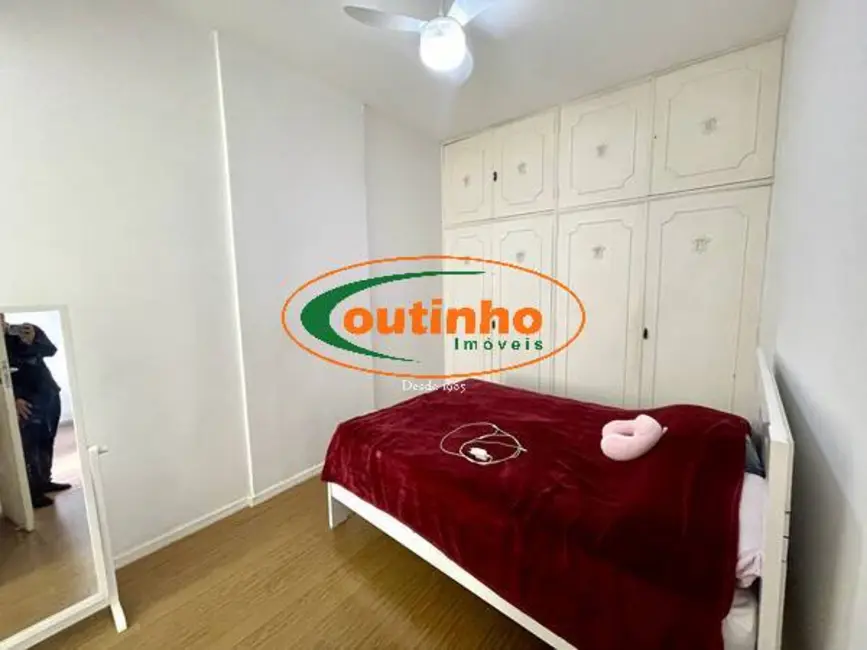 Apartamento com 2 quartos à venda, 67m2 em Tijuca, Rio De Janeiro - RJ - imagem 5 Foto 5 de Apartamento com 2 quartos à venda, 67m2 em Tijuca, Rio De Janeiro - RJ