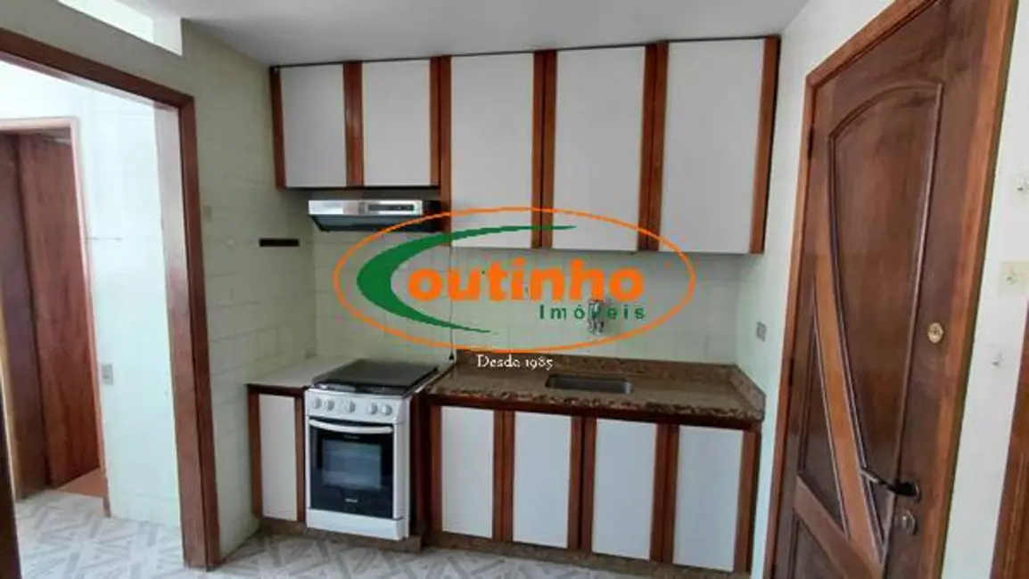 Apartamento com 3 quartos à venda, 90m2 em Tijuca, Rio De Janeiro - RJ - imagem 9 Foto 9 de Apartamento com 3 quartos à venda, 90m2 em Tijuca, Rio De Janeiro - RJ