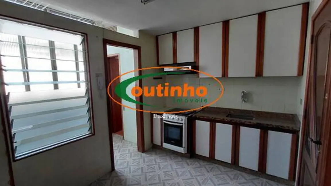 Apartamento com 3 quartos à venda, 90m2 em Tijuca, Rio De Janeiro - RJ - imagem 8 Foto 8 de Apartamento com 3 quartos à venda, 90m2 em Tijuca, Rio De Janeiro - RJ