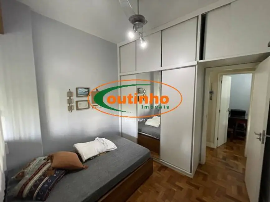 Apartamento com 2 quartos à venda, 72m2 em Tijuca, Rio De Janeiro - RJ - imagem 9 Foto 9 de Apartamento com 2 quartos à venda, 72m2 em Tijuca, Rio De Janeiro - RJ