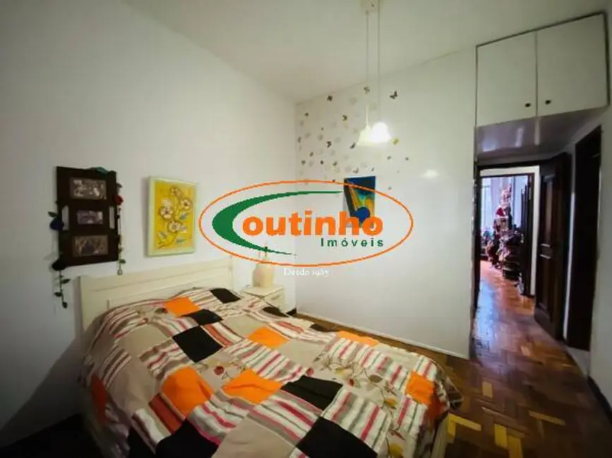 Apartamento com 3 quartos à venda, 114m2 em Tijuca, Rio De Janeiro - RJ - imagem 6 Foto 6 de Apartamento com 3 quartos à venda, 114m2 em Tijuca, Rio De Janeiro - RJ