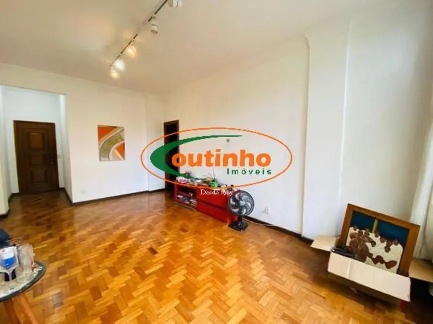 Apartamento com 3 quartos à venda, 114m2 em Tijuca, Rio De Janeiro - RJ - imagem 9 Foto 9 de Apartamento com 3 quartos à venda, 114m2 em Tijuca, Rio De Janeiro - RJ