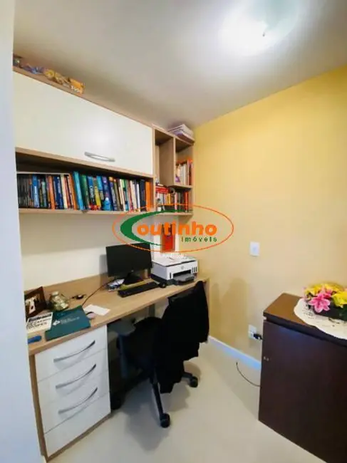 Apartamento com 2 quartos à venda, 76m2 em Tijuca, Rio De Janeiro - RJ - imagem 5 Foto 5 de Apartamento com 2 quartos à venda, 76m2 em Tijuca, Rio De Janeiro - RJ