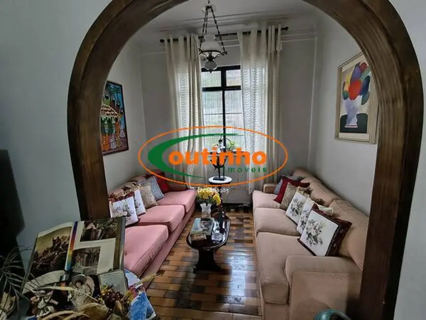 Foto 8 de Casa com 4 quartos à venda, 400m2 em Grajaú, Rio De Janeiro - RJ