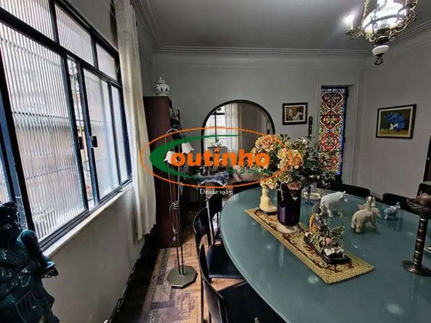 Foto 7 de Casa com 4 quartos à venda, 400m2 em Grajaú, Rio De Janeiro - RJ