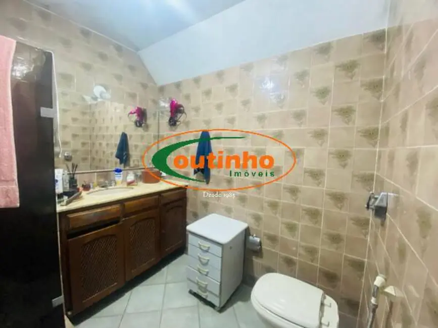 Apartamento com 2 quartos à venda, 113m2 em Grajaú, Rio De Janeiro - RJ - imagem 7 Foto 7 de Apartamento com 2 quartos à venda, 113m2 em Grajaú, Rio De Janeiro - RJ