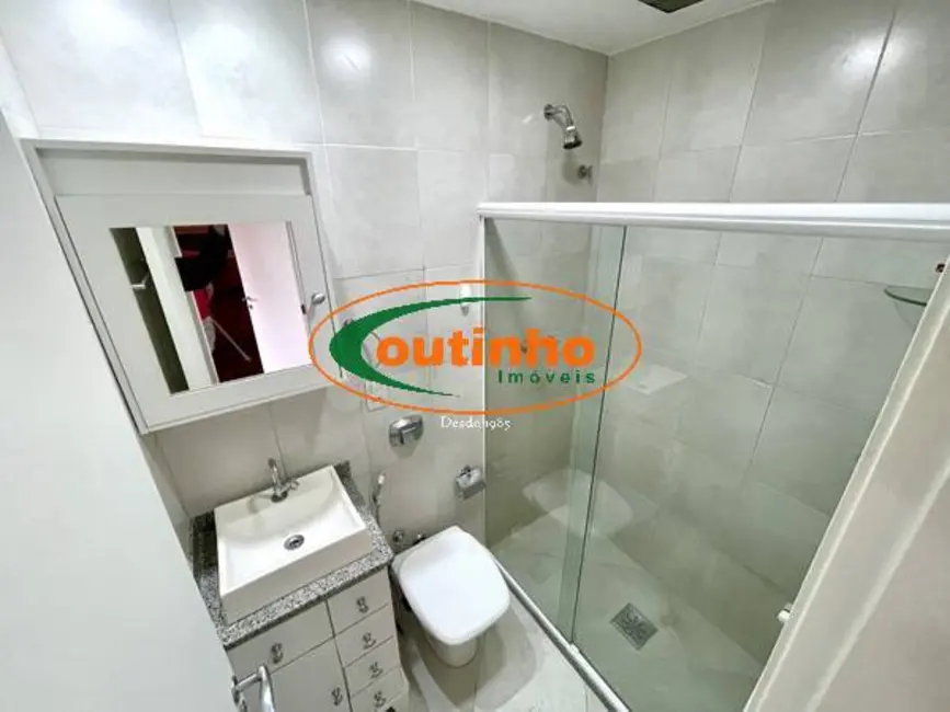 Foto 9 de Apartamento com 2 quartos à venda, 74m2 em Tijuca, Rio De Janeiro - RJ